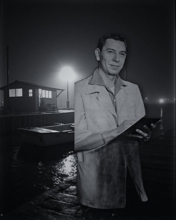 Jack Webb on a foggy San Francisco dock at night